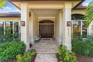 5111 SE Lost Lake Way, Hobe Sound, FL 33455 Sold 05/23/24