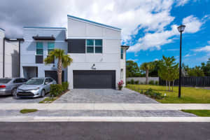 1641 Lindley Street, Mangonia Park, FL 33407 Sold 06/20/24