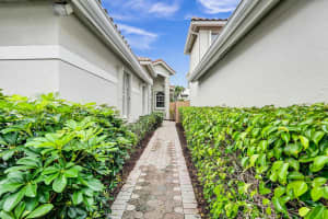 6675 NW 25th Way, Boca Raton, FL 33496 - MLS#R10970202
