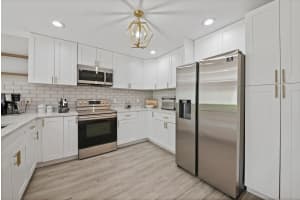 5274 Pine Meadows Road, Lake Worth, FL 33463 Sold 05/06/24