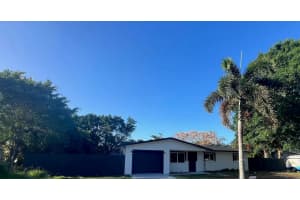 3219 SE Fairmont Street, Stuart, FL 34997 Sold 12/11/24
