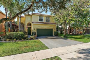 9886 Warner Lane, Wellington, FL 33414 Sold 04/30/24