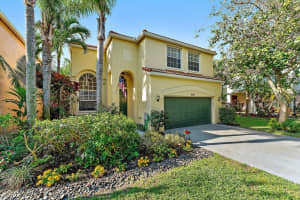 9886 Warner Lane, Wellington, FL 33414 Sold 04/30/24