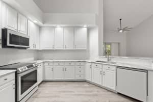 1682 SW Harbour Isles Circle, Port Saint Lucie, FL 34986 Sold 06/14/24
