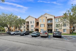 MLS# R10970664, West Palm Beach, Florida 33409