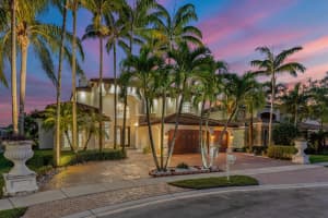 9886 Via Bernini, Lake Worth, FL 33467 Sold 09/25/24
