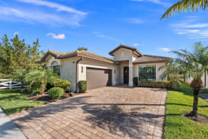5867 SE Entry Court, Stuart, FL 34997 Sold 09/06/24