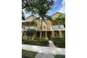 334 W Thatch Palm Circle 102, Jupiter, FL 33458 Sold 07/29/24
