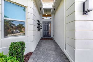 12568 Kettle River Pass, Boynton Beach, FL 33473 Sold 07/25/24