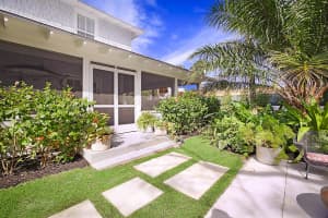 3402 Floral Avenue, West Palm Beach, FL 33407 Sold 11/08/24