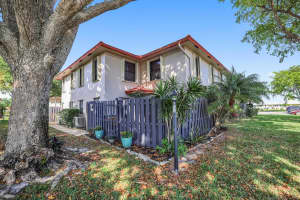 1436 SW 25th Avenue D, Boynton Beach, FL 33426 Sold 04/23/24