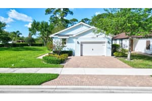 109 SE Via Visconti, Port Saint Lucie, FL 34952 Sold 05/22/24