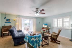 56 Maplecrest Circle, Jupiter, FL 33458 Sold 06/25/24