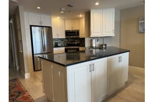 11370 Twelve Oaks Way 315, North Palm Beach, FL 33408 Sold 04/30/24