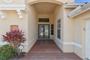 735 SW Great Exuma Cove, Port Saint Lucie, FL 34986 Sold 09/27/24