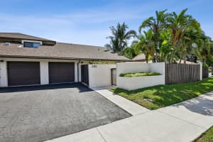 293 SW 28th Avenue, Delray Beach, FL 33445 Sold 05/24/24