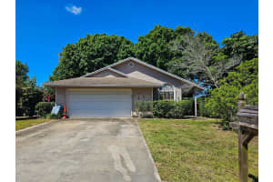 235 12th Avenue, Vero Beach, FL 32962 Sold 04/12/24