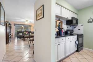 12020 W Greenway Drive 106, Royal Palm Beach, FL 33411 Sold 10/07/24