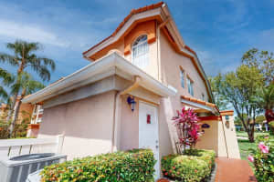 9985 Harbour Lake Circle 202, Boynton Beach, FL 33437 Sold 07/12/24