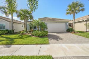 12114 SW Jasper Lake Way, Port Saint Lucie, FL 34987 Sold 04/18/24