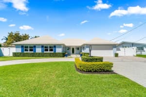 8401 Pine Tree Lane, Lake Clarke Shores, FL 33406 Sold 05/29/24