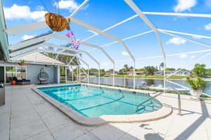 8401 Pine Tree Lane, Lake Clarke Shores, FL 33406 Sold 05/29/24