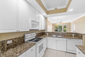 26 Royal Palm Way 205, Boca Raton, FL 33432 Sold 05/10/24
