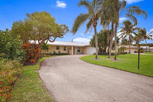112 Fathom Road, North Palm Beach, FL 33408 Sold 03/11/25