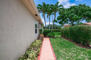 2621 Crabapple Circle, Boynton Beach, FL 33436 Sold 10/01/24