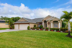 2803 Serenity Cir S, Fort Pierce, FL 34981, Sold 05/01/24