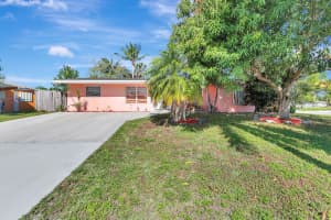749 Snead Circle, West Palm Beach, FL 33413 Sold 05/01/24