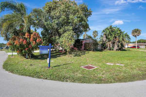 749 Snead Circle, West Palm Beach, FL 33413 Sold 05/01/24