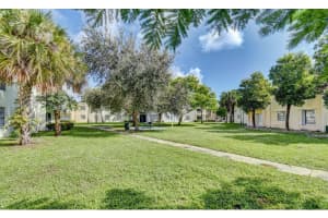 431 Executive Center Drive 208, West Palm Beach, FL 33401 Sold 04/05/24