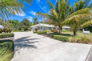 14 Bamboo Lane, Jupiter, FL 33458 Sold 06/07/24