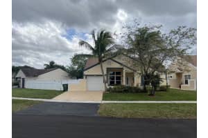 1240 SW 86th Avenue, Pembroke Pines, FL 33025 Sold 06/03/24