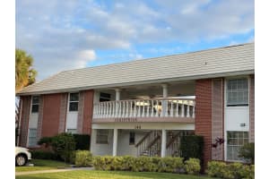 148 Yacht Club Drive 4, North Palm Beach, FL 33408 Sold 06/28/24