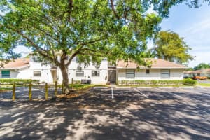 5300 Elmhurst Road E, West Palm Beach, FL 33417 Sold 05/06/24