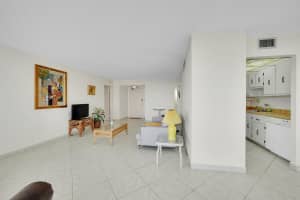 301 174th Street 1506, Sunny Isles Beach, FL 33160 Sold 09/23/24
