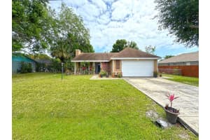 5400 Paleo Pines Cir, Fort Pierce, FL 34951, Sold 04/29/24