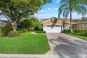 4690 Carlton Golf Drive, Lake Worth, FL 33449 Sold 10/01/24