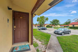 468 Glenwood Drive, West Palm Beach, FL 33415 Sold 04/22/24