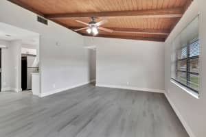 468 Glenwood Drive, West Palm Beach, FL 33415 Sold 04/22/24