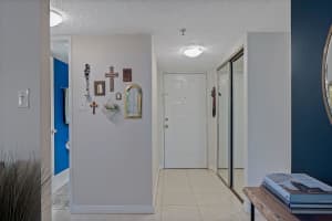 950 Lavers Circle Apt F-205, Delray Beach, FL 33444 Sold 08/02/24