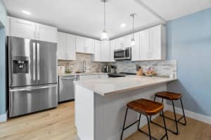 1012 10th Lane, Palm Beach Gardens, FL 33418 Sold 05/07/24