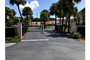 2050 Oleander Boulevard 3201, Fort Pierce, FL 34950 Sold 05/21/24