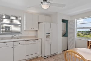 1 Harbourside Drive 3606, Delray Beach, FL 33483 Sold 04/29/24