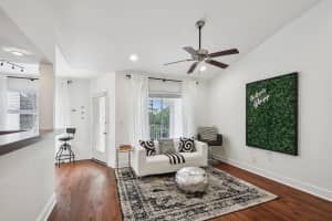 815 W Boynton Beach Boulevard 3-202, Boynton Beach, FL 33426 Sold 05/10/24