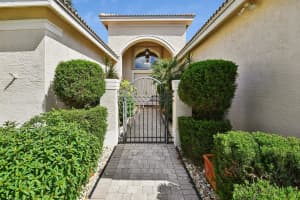 13299 Alhambra Lake Circle, Delray Beach, FL 33446 Sold 05/21/24