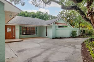1160 Driftwood Drive, Vero Beach, FL 32963 - MLS#R10972542