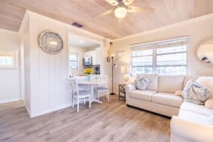 30 Andrews Avenue 28-C, Delray Beach, FL 33483 Sold 05/06/24